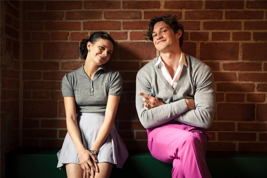 3. Staffel offiziell bestätigt Harriet Herbig-Matten und Damian Hardung als Ruby und James.