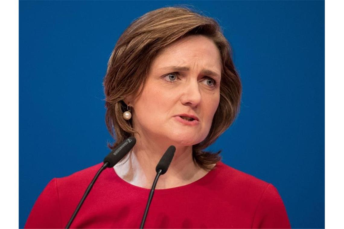 Wahlkampf um SPD-Vorsitz: Kandidatin Lange attackiert Scholz Harte Worte in Richtung Olaf Scholz: Simone Lange, Oberbürgermeisterin von Flensburg und Kandidatin für den SPD-Parteivorsitz. Foto: Fabian Sommer
