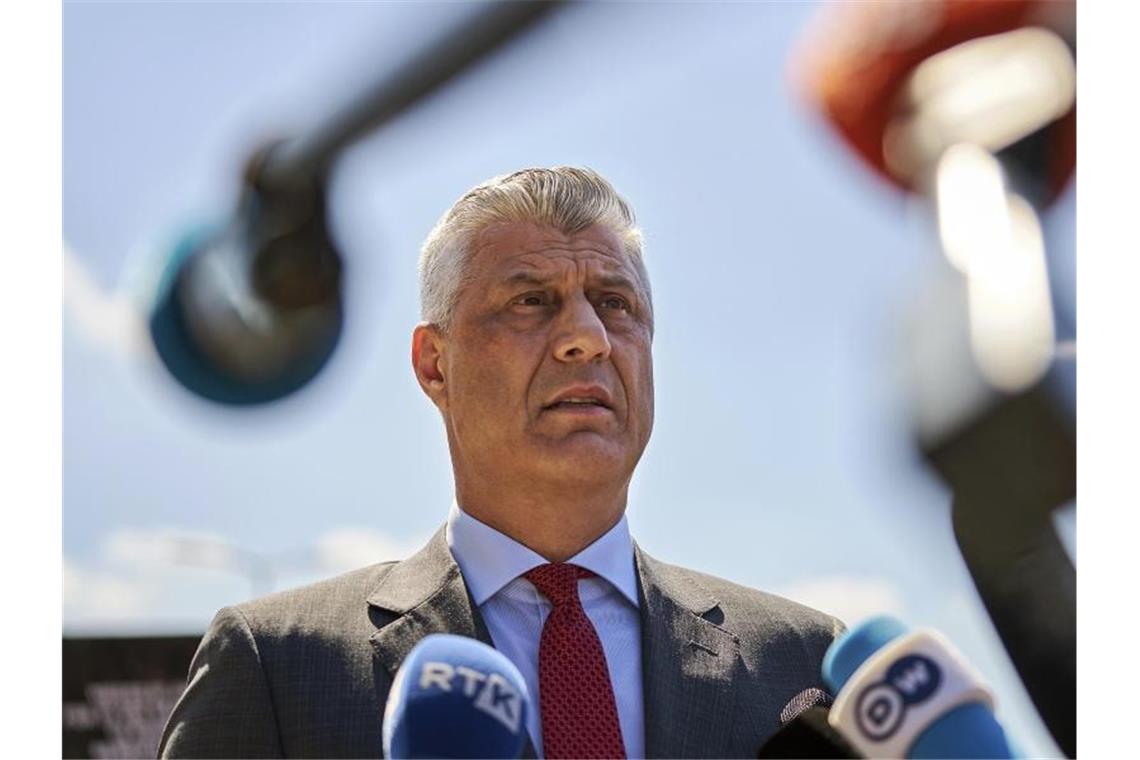 Kriegsverbrecher-Anklage: Kosovos Präsident tritt zurück Hashim Thaci im Juli in Den Haag. Foto: Phil Nijhuis/AP/dpa