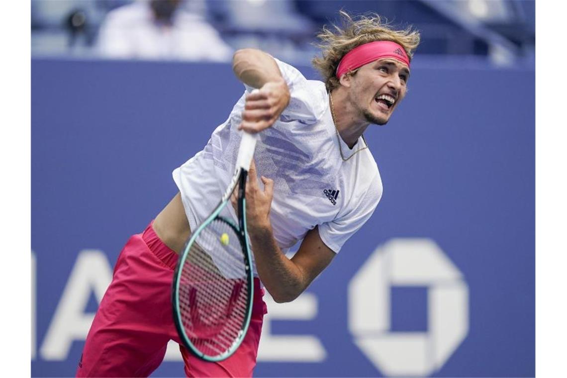 Hat das Finale der US Open erreicht: Alexander Zverev aus Deutschland in Aktion. Foto: Seth Wenig/AP/dpa