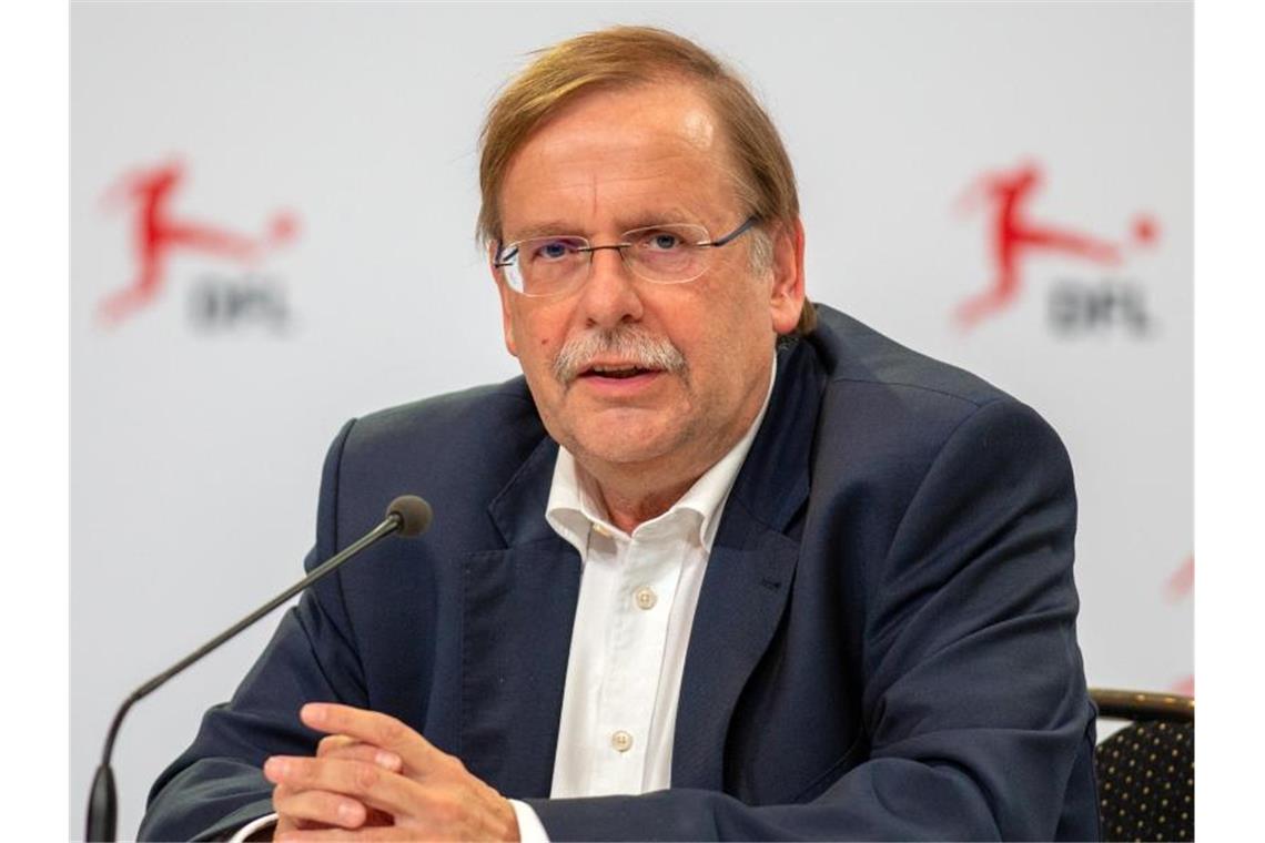 DFB-Machtkampf: Keller und Koch lehnen Rücktritt ab Hat die Entschuldigung von Fritz Keller entgegengenommen: DFB-Vize Rainer Koch. Foto: Andreas Gora/dpa