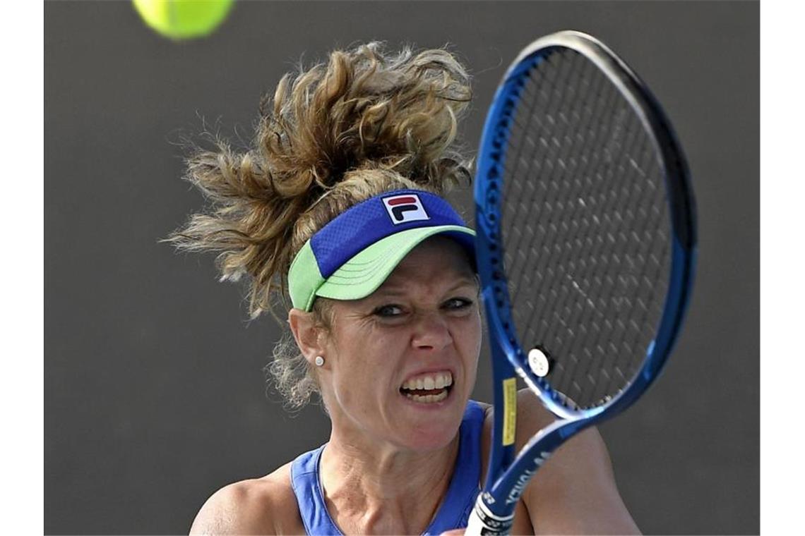 Hat ihr Auftaktduell bei den Australian Open gewonnen: Laura Siegemund in Aktion. Foto: Andy Brownbill/AP/dpa