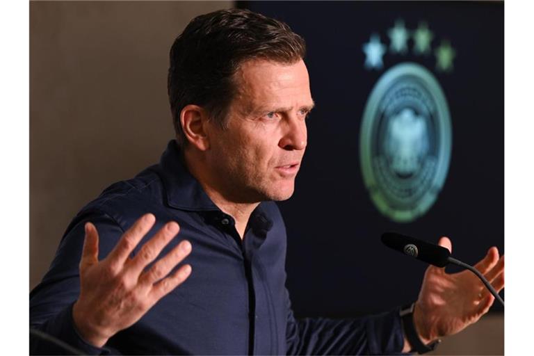 Hat mit dem DFB-Team ambitionierte Ziele für die WM in Katar: Oliver Bierhoff. Foto: Arne Dedert/dpa