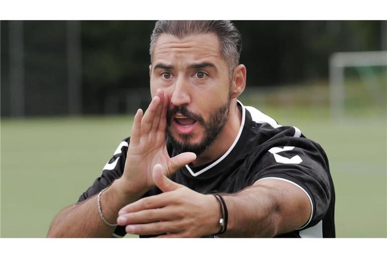 Hat nun mehr Möglichkeiten und kann laustarke Ansagen machen: Nevzat Dursun, Trainer des SSV Zuffenhausen.
