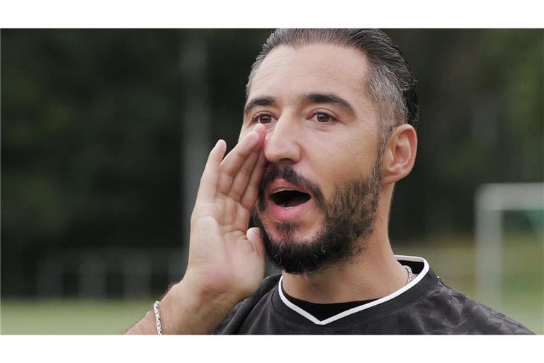 Hat nun mehr Möglichkeiten und kann laustarke Ansagen machen: Nevzat Dursun, Trainer des SSV Zuffenhausen.