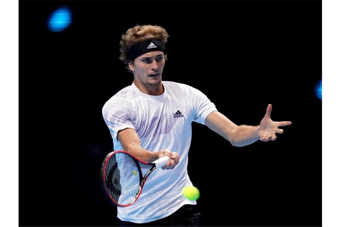 Hat seinen ersten Sieg bei den ATP Finals geholt: Alexander Zverev in Aktion. Foto: John Walton/PA Wire/dpa