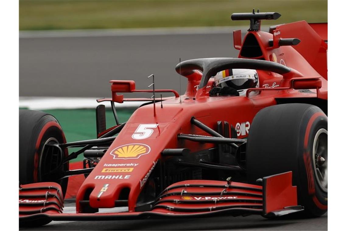 Hat wenig Grund zur Hoffnung auf einen Sieg in Spanien: Sebastian Vettel mit seinem Ferrari. Foto: Andrew Boyers/Pool'Reuters/AP/dpa