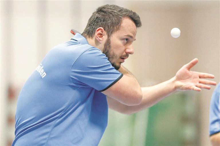 Hatte den Sieg auf dem Schläger, verlor aber doch noch 2:3: Marcus Kocher.Foto: A. Becher