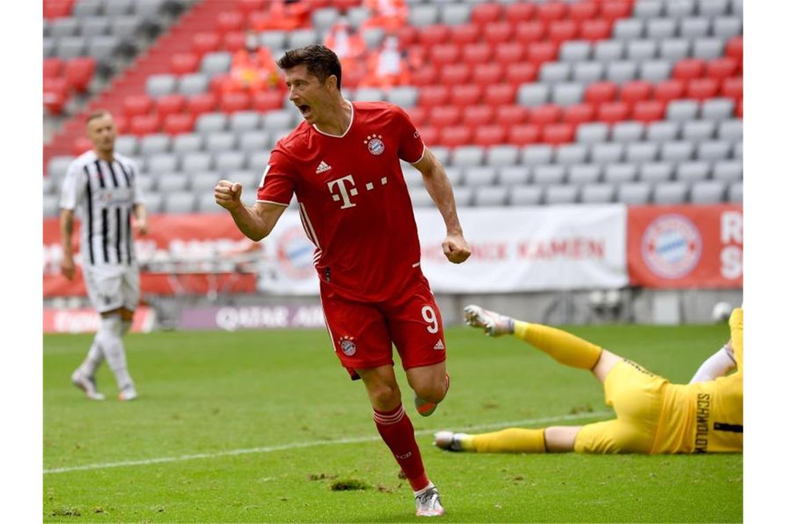 Hatte diese Saison sehr oft Grund zum Torjubel: Bayern-Torjäger Robert Lewandowski. Foto: Sven Hoppe/dpa-Pool/dpa