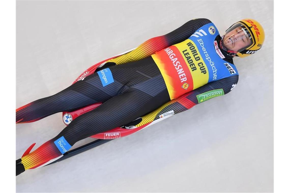 Ludwig macht Rodel-Gesamtweltcup in Oberhof perfekt Hatte in Oberhof gleich doppelten Grund zur Freude: Johannes Ludwig. Foto: Martin Schutt/dpa-Zentralbild/dpa