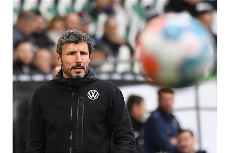 Hatte keine lange Verweildauer beim VfL Wolfsburg: Mark van Bommel. Foto: Swen Pförtner/dpa