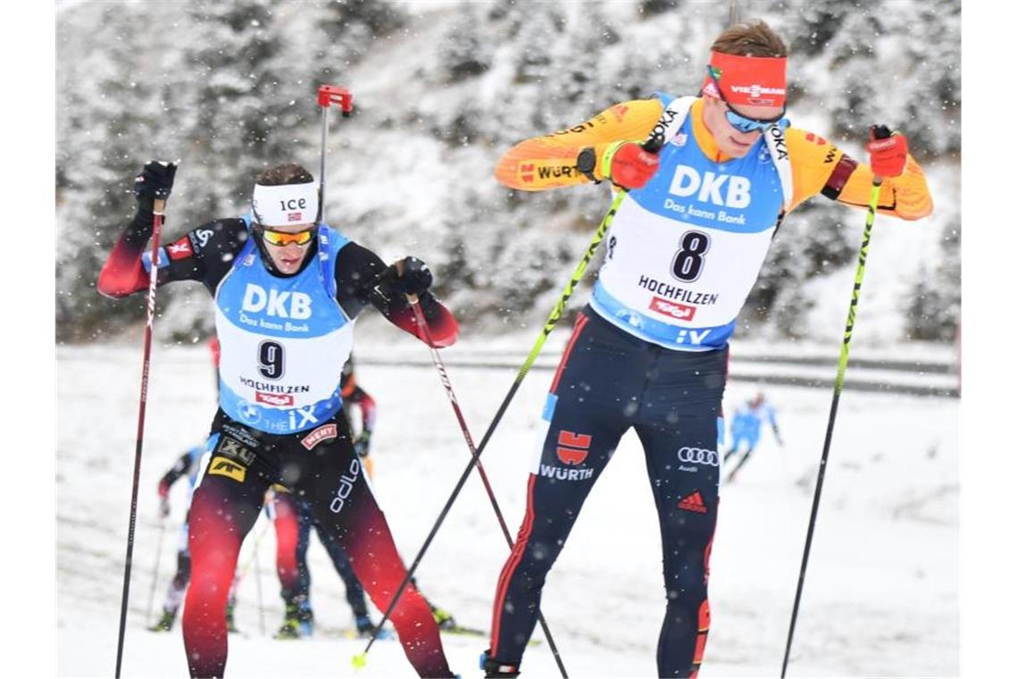 Biathlon-Jahresfinale in Hochfilzen - Was macht Doll? Hatte Kritik am Material geäußert: Benedikt Doll (r). Foto: Barbara Gindl/APA/dpa