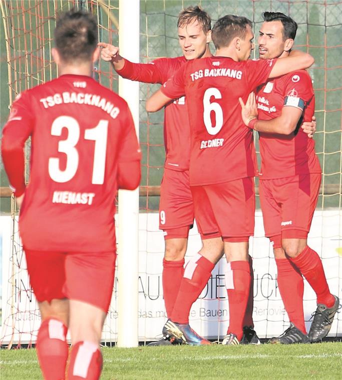 Hatten nur beim zwischenzeitlichen Ausgleichstreffer etwas zum Jubeln (von links): David Kienast, Daniel Lang, Julian Geldner und Oguzhan Biyik.Foto: A. Hornauer