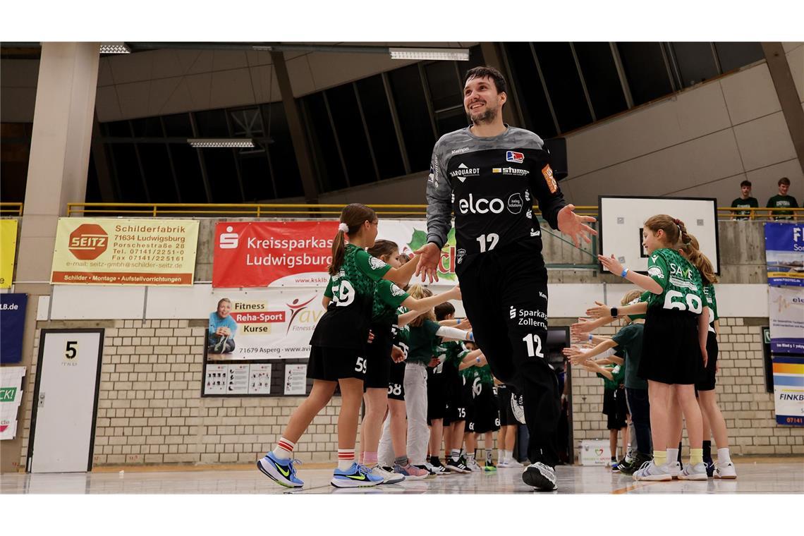 HBW-Keeper Daniel Rebmann läuft ein.
