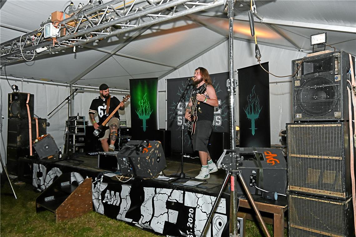 Headliner am Samstag ist die Band „Sendeschluss“ aus Bayern.