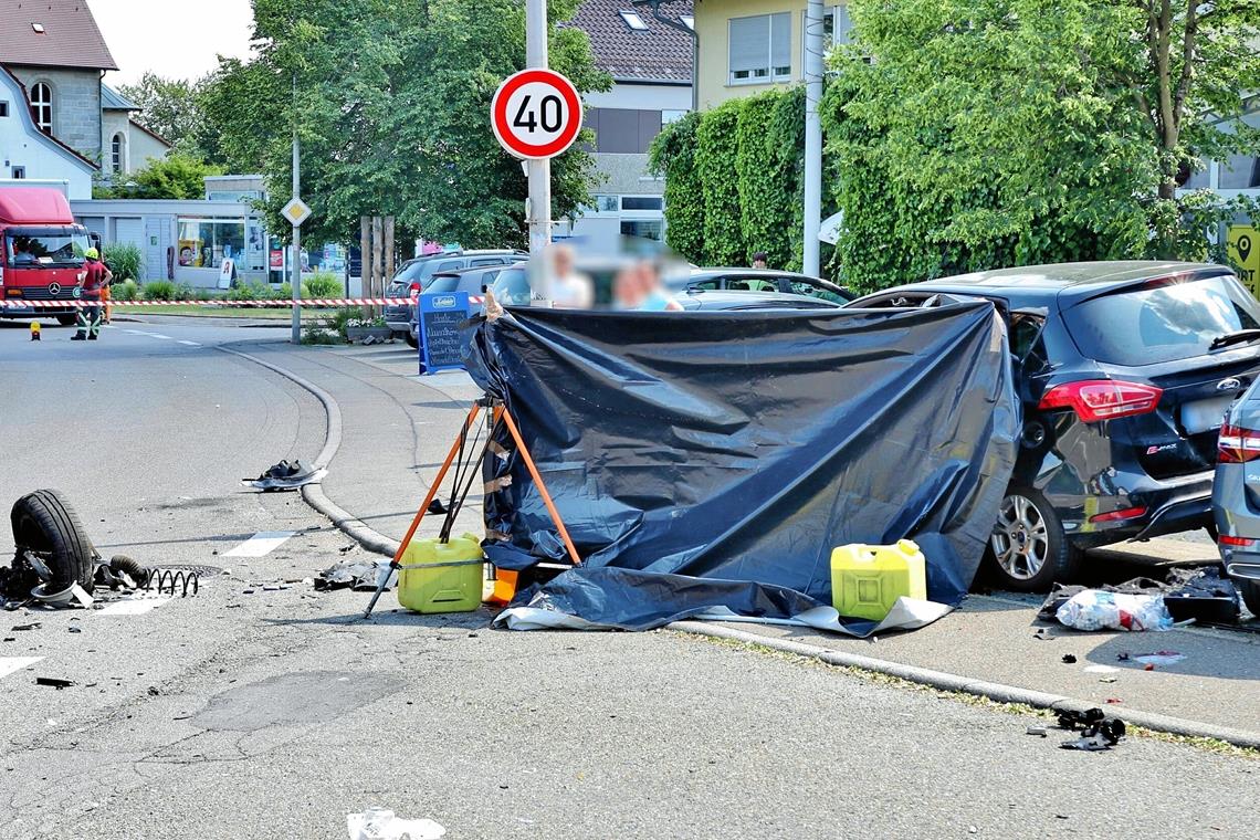 Heftiger Unfall in der Ortsmitte von Althütte. Foto: 7aktuell.de/ Lermer 