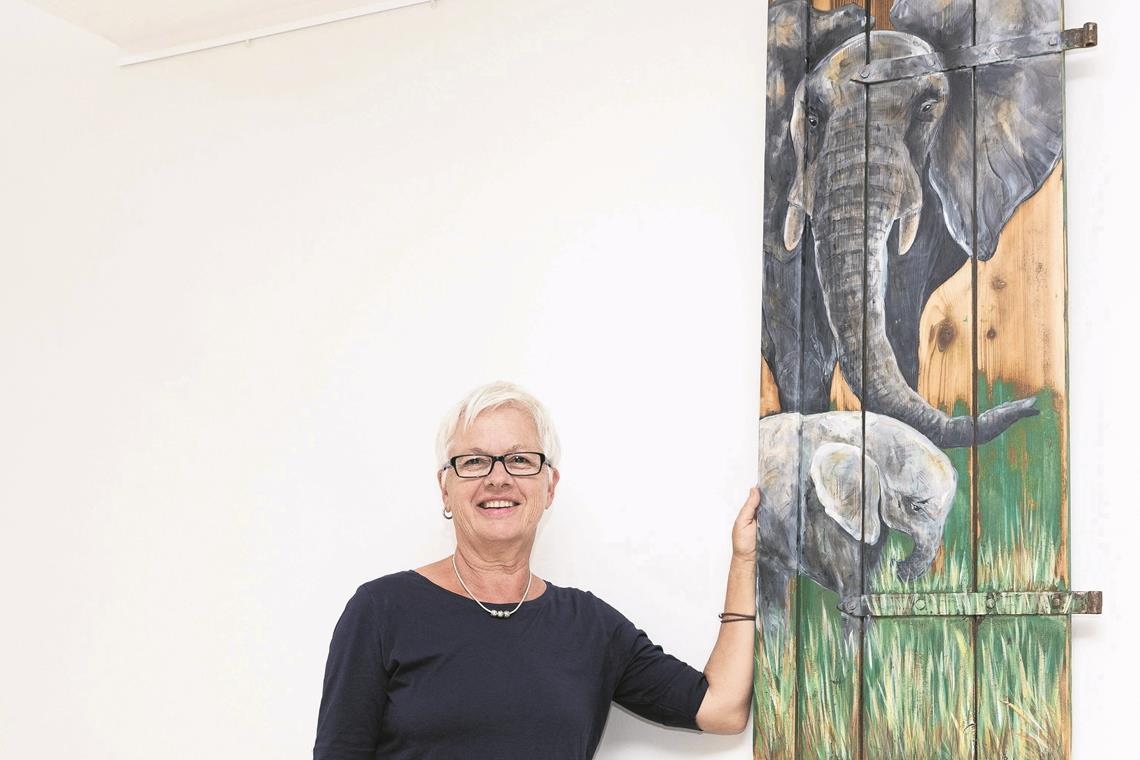 Tiermotive und abstrakte Arbeiten Heike Bader fährt regelmäßig zu Skizzenstudien in die Stuttgarter Wilhelma.