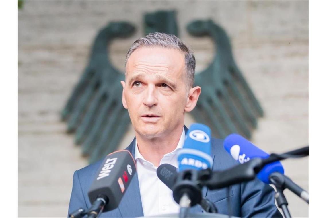 Evakuierung von Botschaftsangehörigen beginnt umgehend Heiko Maas bei seinem Statement zur Lage in Afghanistan. Foto: Christoph Soeder/dpa