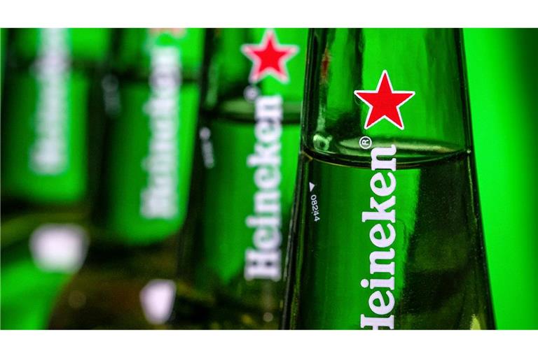Heineken will nach eigenen Angaben jährlich 400 bis 500 Millionen Euro sparen.