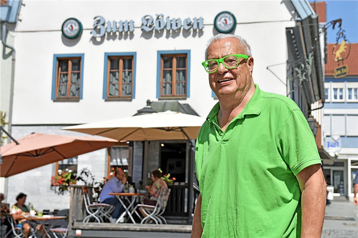Heiner Kirschmer setzte sich über viele Jahre hinweg mit der Geschichte seiner Heimatstadt auseinander. Foto: Tobias Sellmaier