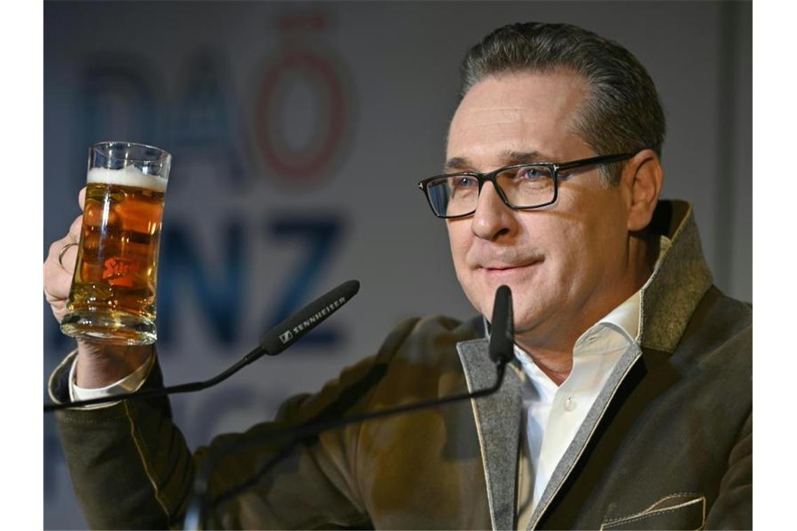 Heinz-Christian Strache, ehemaliger FPÖ-Chef, beim Aschermittwochtreffen der Allianz für Österreich (DAÖ). Foto: Herbert Neubauer/APA/dpa