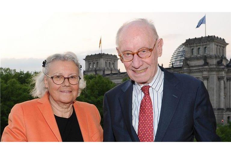 Helga und Edzard Reuter  2021 in Berlin