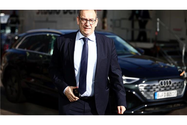 Henning Otte (CDU) soll auf Eva Högl (SPD) folgen. (Archivbild)