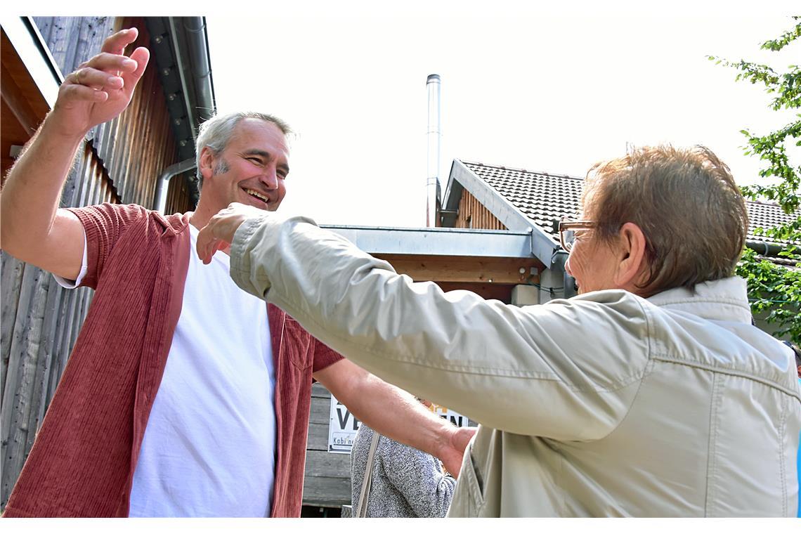 Herzliche Verabschiedung. Der letzte Tag im Kabirinett in Spiegelberg-Großhöchbe...