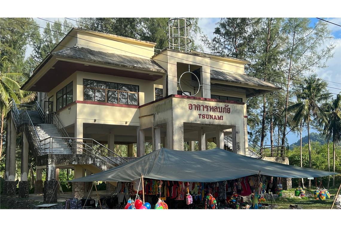 "Das Wasser kommt": 20 Jahre nach der Tsunami-Katastrophe Heute gibt es in Thailand vielerorts Tsunami-Schutzgebäude, damit sich eine Katastrophe wie 2004 nie mehr wiederholt. (Archivbild)