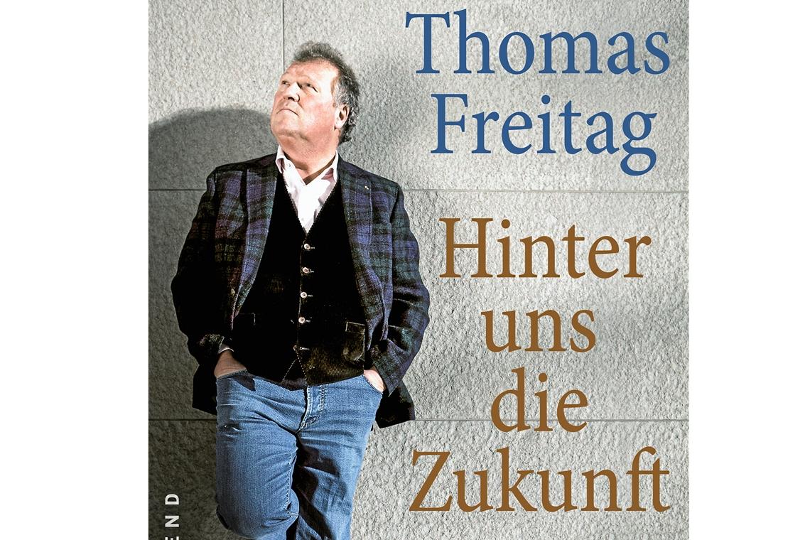 „Hier in Backnang wuchs ich auf, ging in den Kindergarten und zur Schule, war in Jugendorganisationen aktiv, verdiente mir mein erstes eigenes Geld durch Zeitungsaustragen . . .“: In seinem neuen Buch geht Thomas Freitag auch ausführlich auf seine Backnang-Zeit ein. Buchcover Westend-Verlag