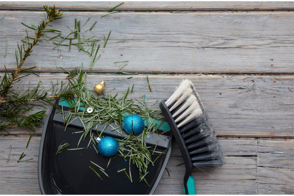 Hier zeigen wir Ihnen 4 Möglichkeiten, wie die Entsorgung Ihres Weihnachtsbaumes nadelfrei funktionieren kann.