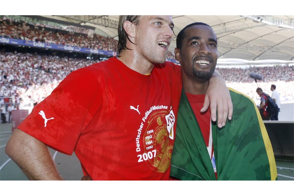 Hildebrand und Cacau gewannen 2007 gemeinsam mit dem VfB die deutsche Meisterschaft.