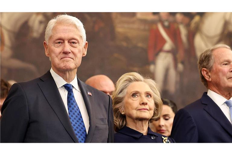 Hillary Clinton erhielt von dem Gremium eine Vorladung für den 9. Oktober, um dort auszusagen. Bill Clinton soll am 14. Oktober erscheinen. (Archivbild)