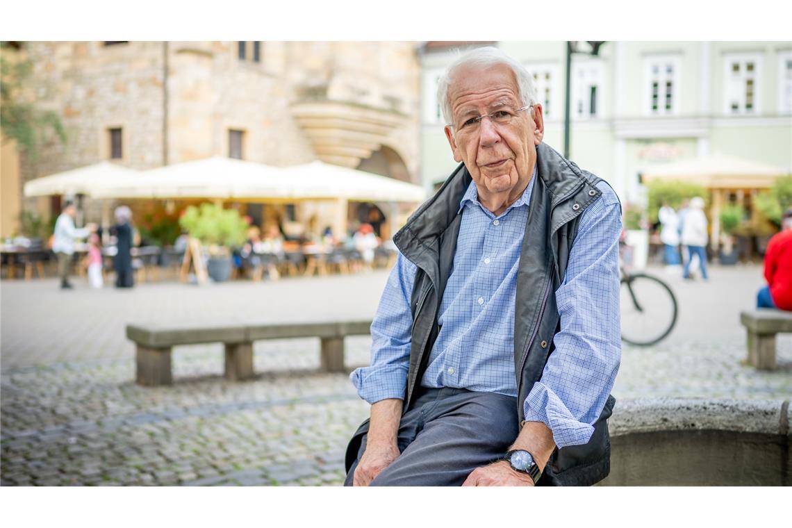 Historiker Karl Heinemeyer wurde von Sladeczek für die Übersetzung der Urkunde zurate gezogen.