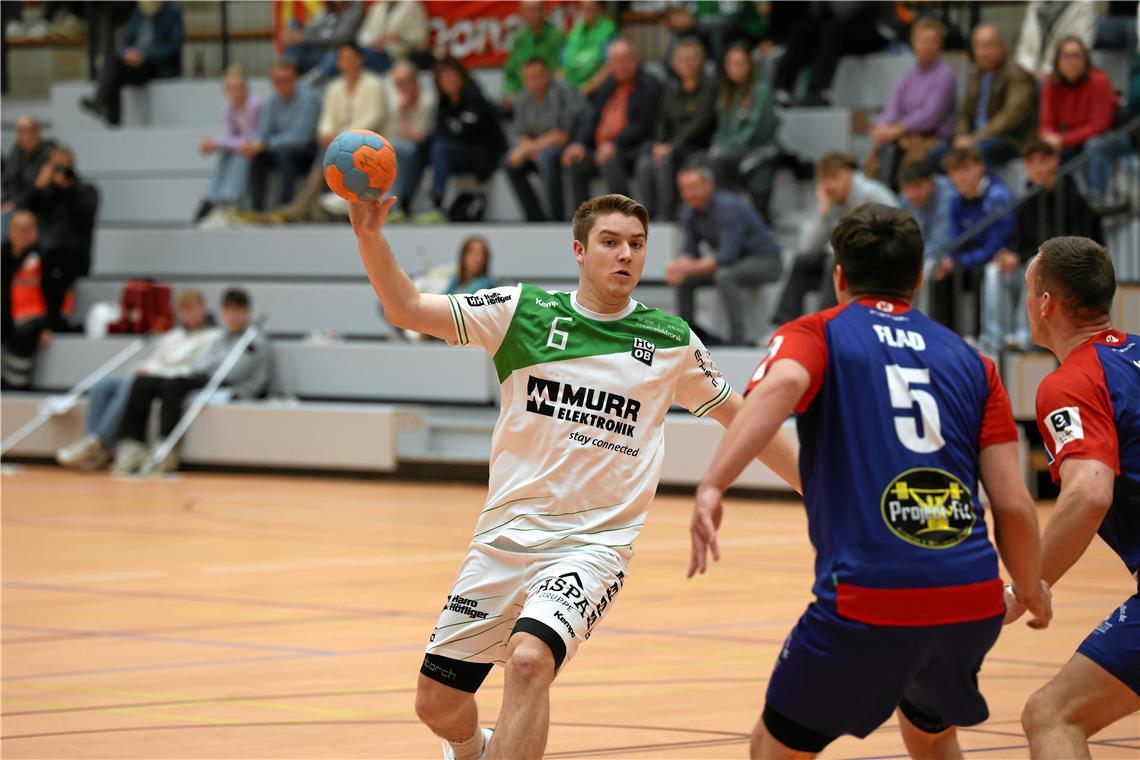 HC Oppenweiler/Backnang: Der Spitzenreiter ist nicht zu stoppen Hoch fokussiert und mit Spitzenreiter HC Oppenweiler/Backnang zum elften Mal nacheinander siegreich: Timm Buck. Foto: Alexander Hornauer