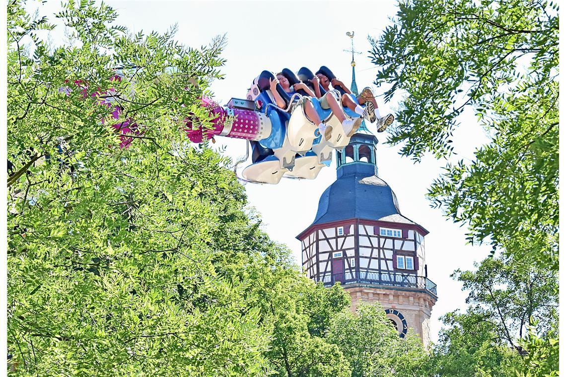 Hoch hinaus gehts auf dem Rummel an der Bleichwiese.