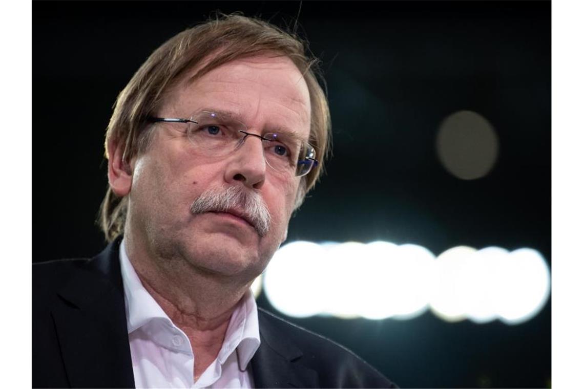 DFB-Vize Koch drängt München zu Zuschauer-Zusagen Hofft auf die Stadt München als EM-Standort: DFB-Vize Rainer Koch. Foto: Sven Hoppe/dpa