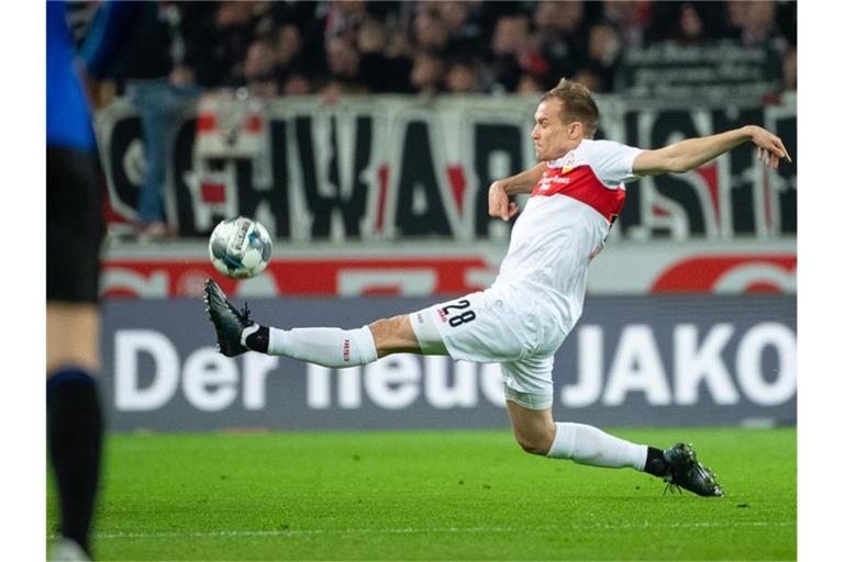 Holger Badstuber kehrt gegen Holstein Kiel in die Abwehrreihe des VfB zurück. Foto: Sebastian Gollnow/dpa/Archivbild