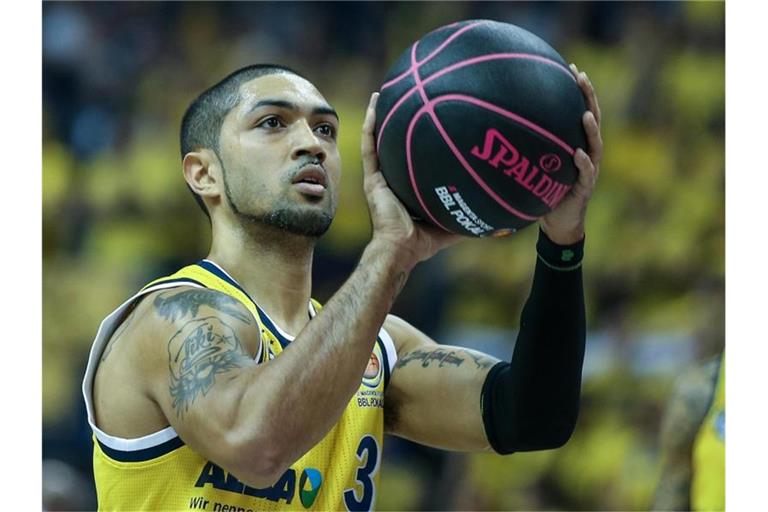 Holte gegen Oldenburg 19 Zähler für Alba Berlin: Peyton Siva. Foto: Andreas Gora/dpa