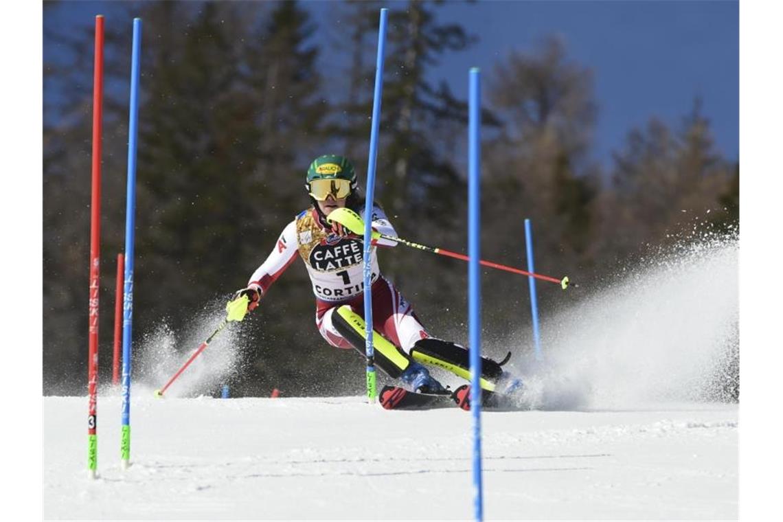 Holte ihren zweiten WM-Titel in Cortina d'Ampezzo: Katharina Liensberger aus Österreich. Foto: Marco Tacca/AP/dpa