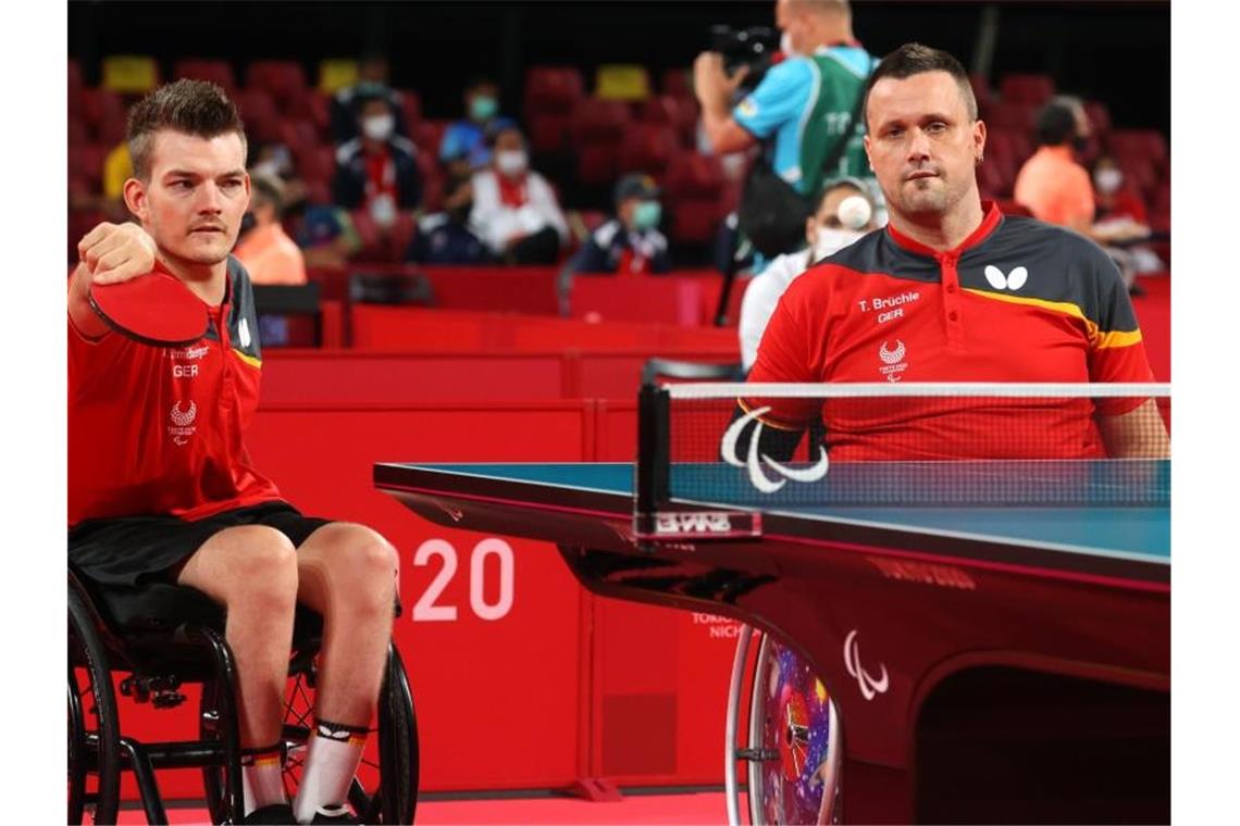 „Todesenttäuscht“: Schmidberger/Brüchle holen Silber Holten Silber im Para-Tischtennis: Thomas Schmidberger (l) und Thomas Brüchle. Foto: Karl-Josef Hildenbrand/dpa
