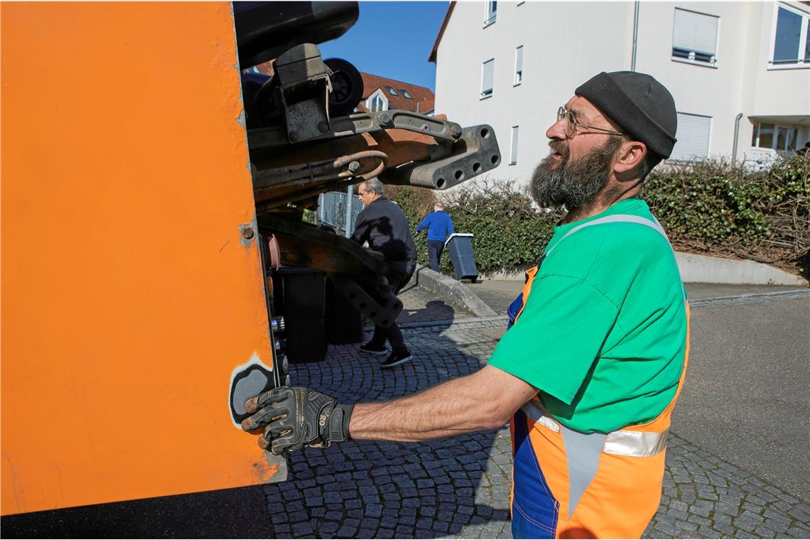 Horst Scheerer arbeitet seit knapp neun Jahren bei der Murrhardter Firma Schäf, ...