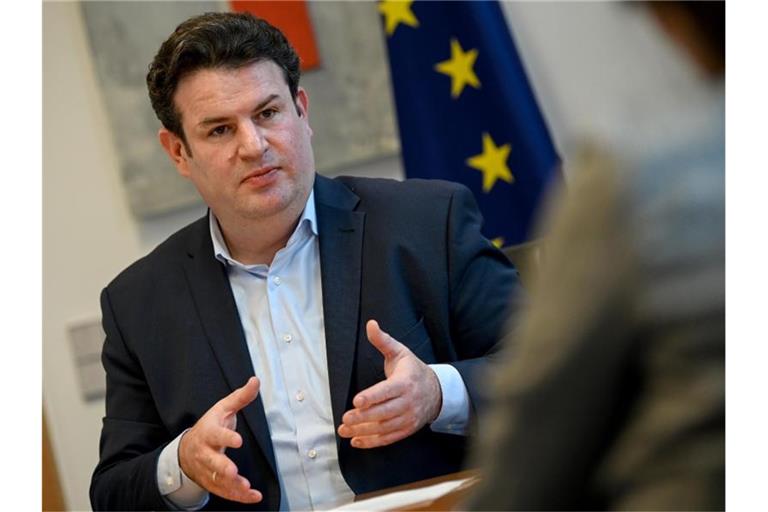 Hubertus Heil (SPD), Bundesminister für Arbeit und Soziales, im dpa-Interview. Foto: Britta Pedersen/dpa-Zentralbild/dpa