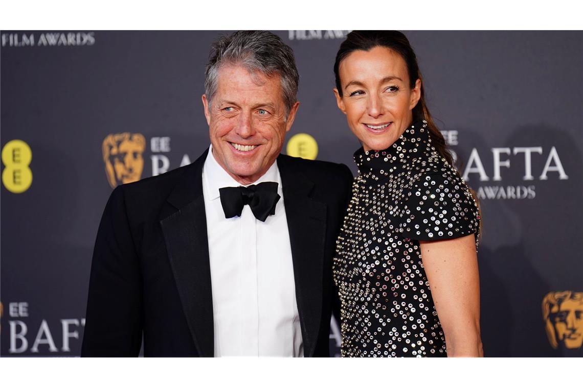 Heute lieber grantig statt romantisch: Hugh Grant wird 65 Hugh Grant und Anna Elisabet Eberstein sind seit 2018 verheiratet. (Archivbild)