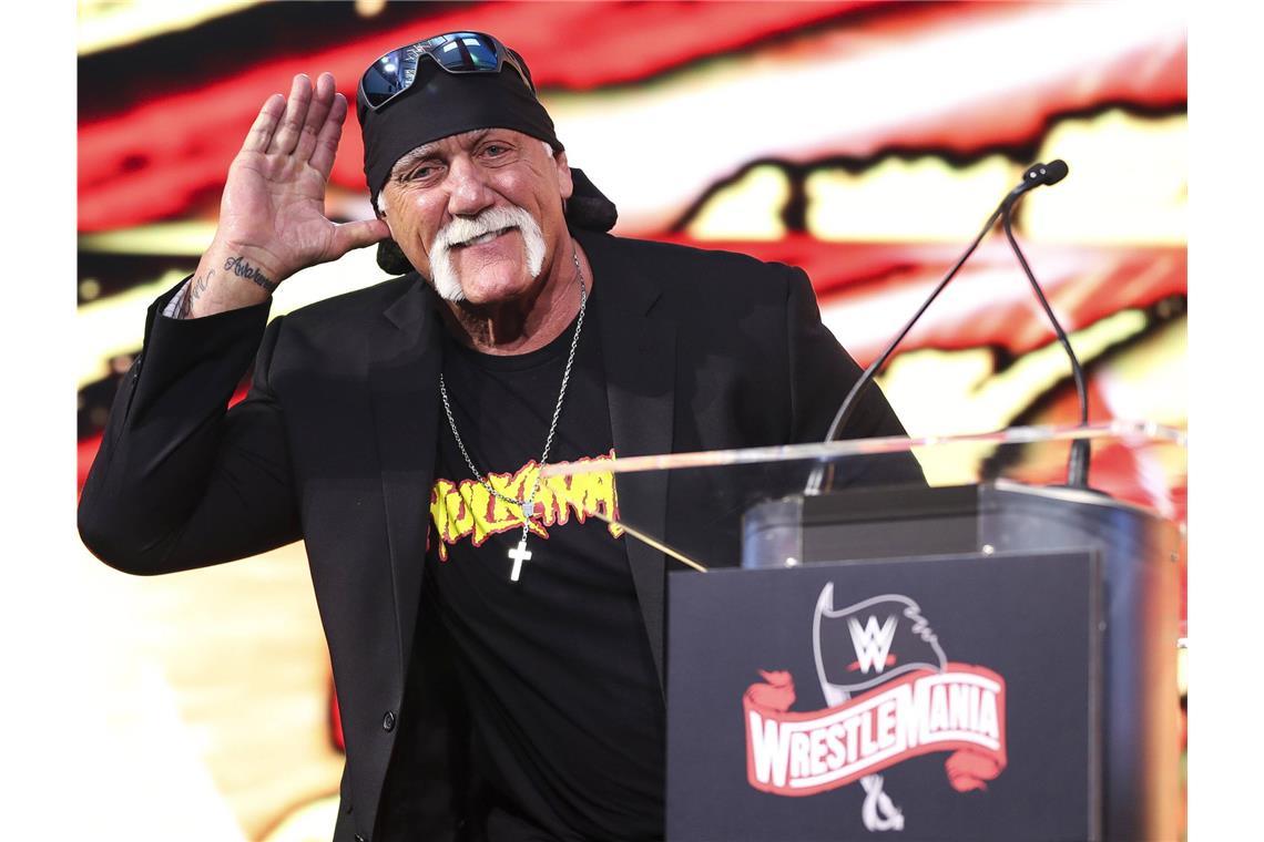 WWE-Superstars erinnern sich an Hulk Hogan Hulk Hogan bei einer Pressekonferenz anlässlich von WrestleMania 36 im Jahr 2021.