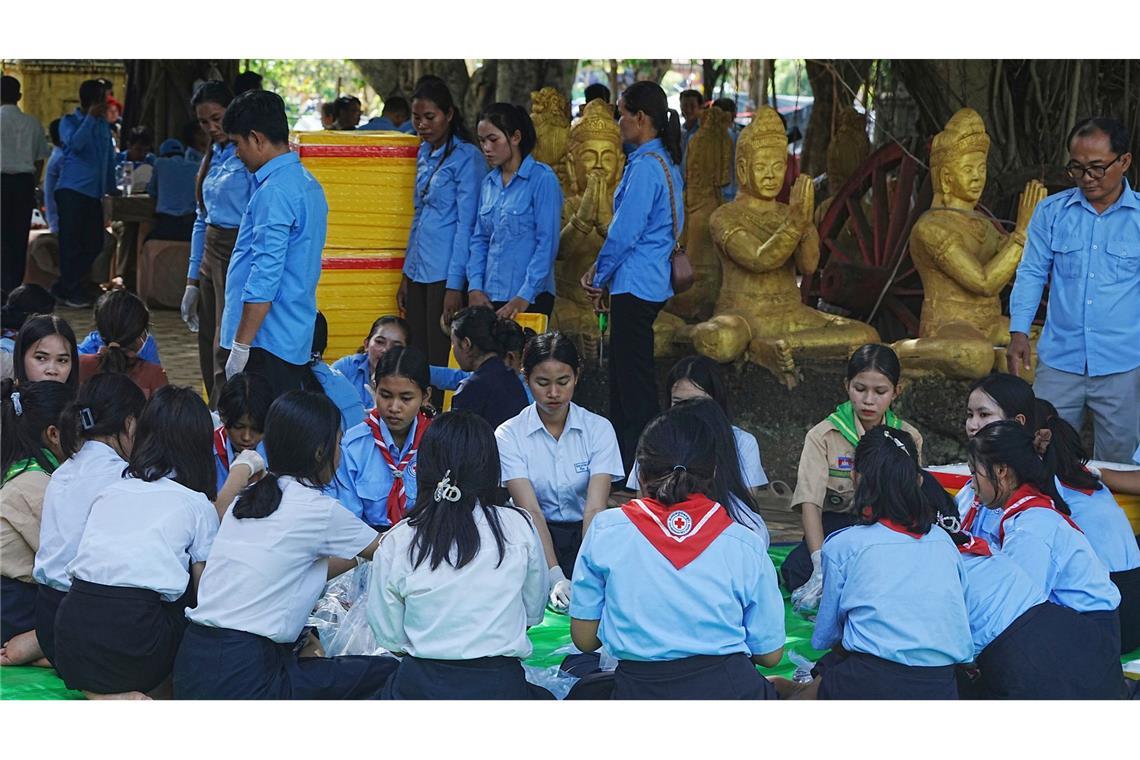 Thailand und Kambodscha einigen sich auf Waffenruhe Hunderte Schulen mussten wegen der Kämpfe geschlossen werden.