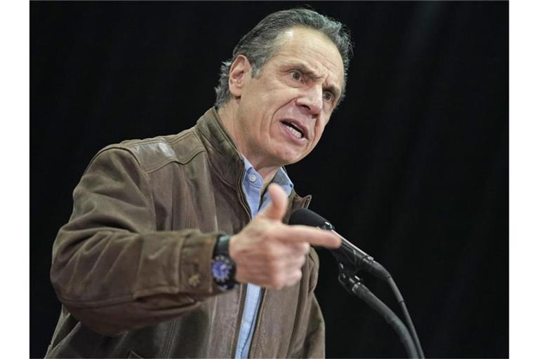 „Ich habe nie jemanden unangemessen berührt“, sagt New Yorks Gouverneur Andrew Cuomo. Foto: Seth Wenig/Pool AP Pool/dpa