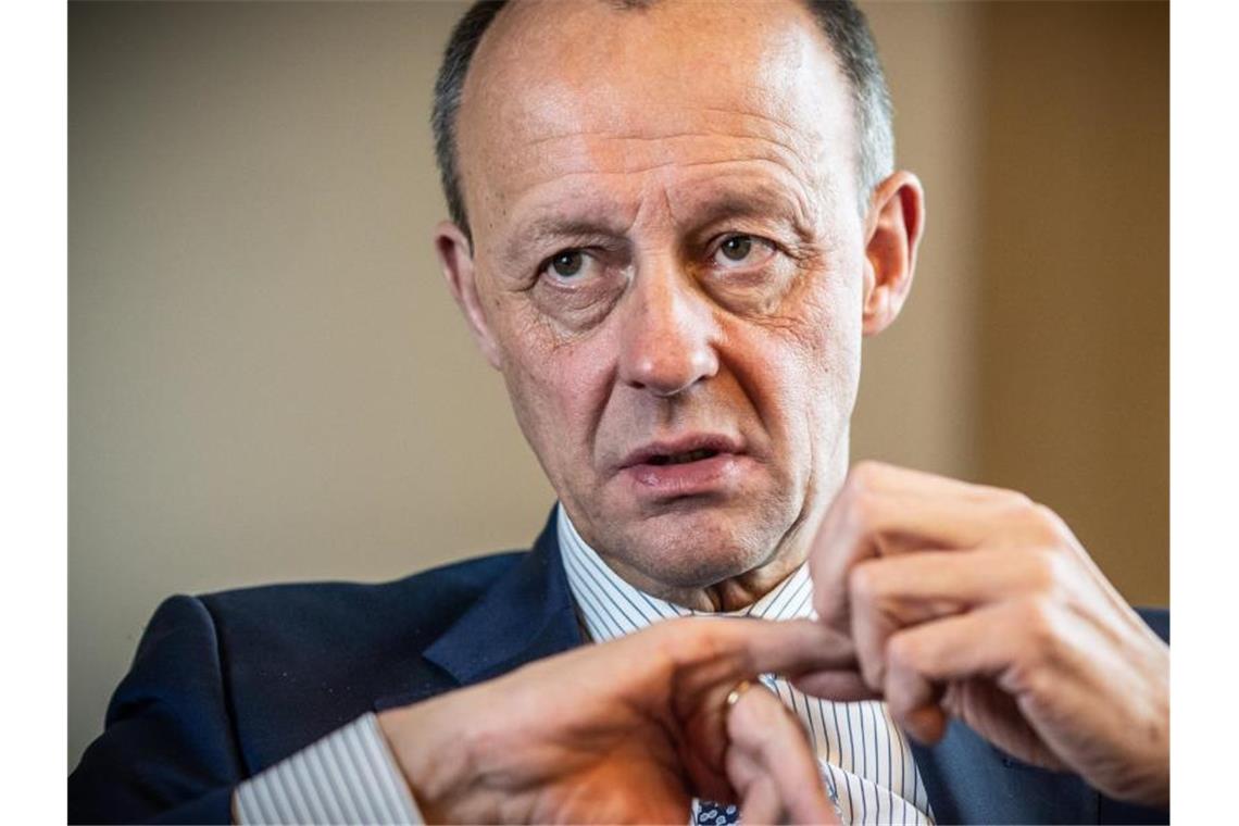 Merz warnt vor Swift-Ausschluss Russlands „Ich würde massive ökonomische Rückschläge auch für unsere Volkswirtschaften sehen, wenn so etwas geschieht“: Friedrich Merz. Foto: Michael Kappeler/dpa