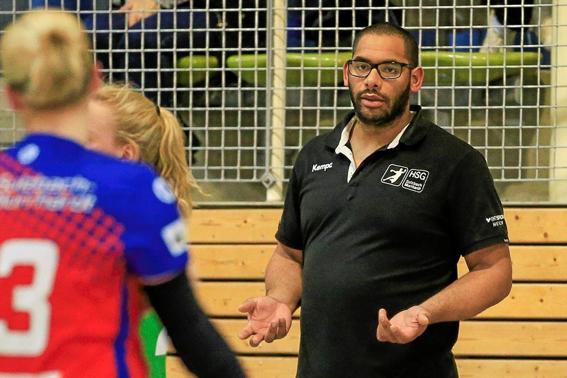 Idris Kujenya wird in der neuen Saison nicht mehr die HSG-Frauen trainieren. Foto: A. Becher