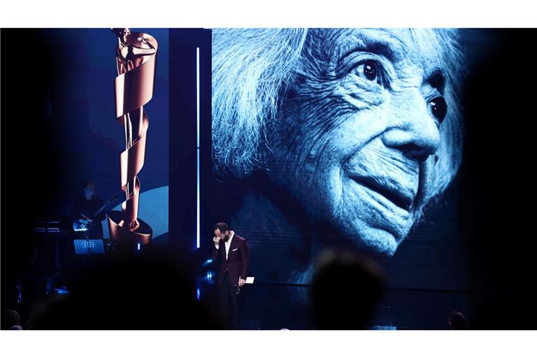 Igor Levit und viele Gäste beim Deutschen Filmpreis waren sichtlich ergriffen vom Tod Margot Friedländers.